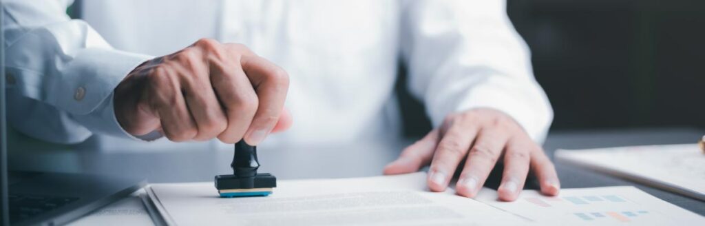 register a company in the UK: benefits